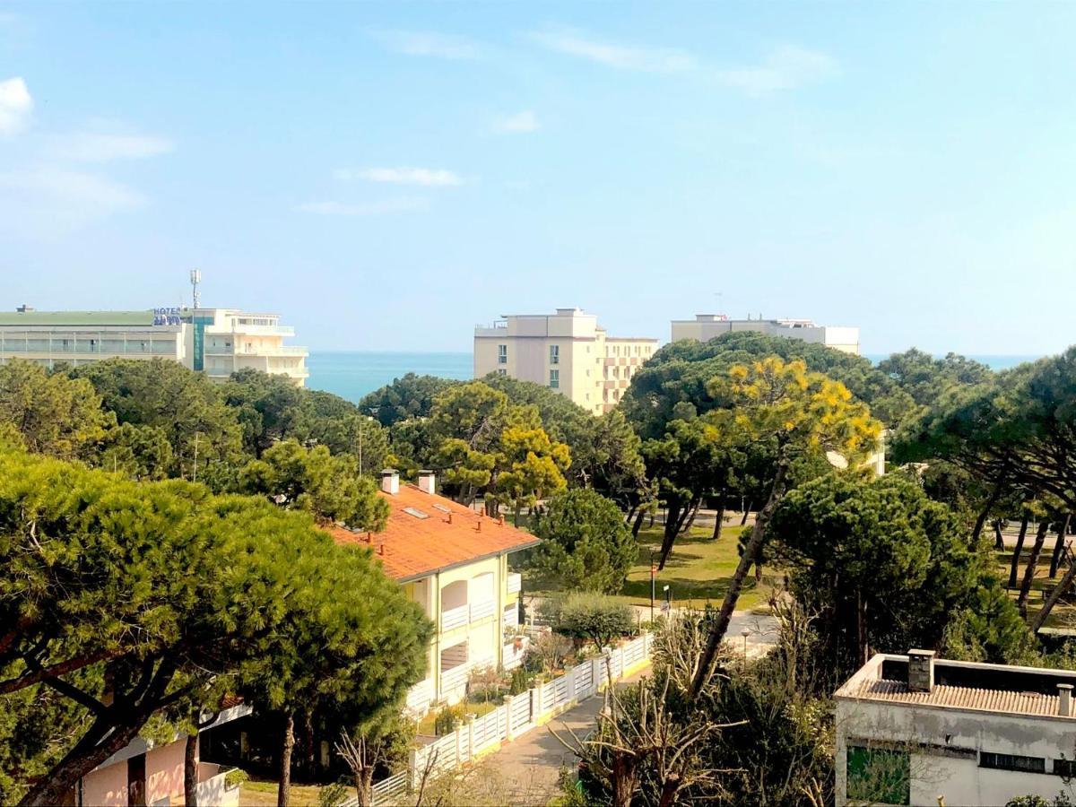 Hotel B&B Des Bains Milano Marittima Exterior foto